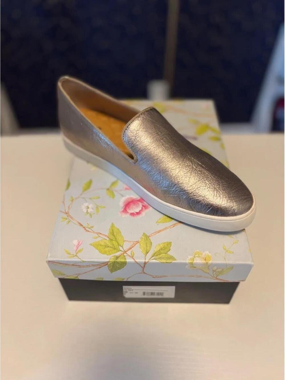 Birdies The Swift Metallic Gold Slip On Sneakers Loafers Women's 9 NIB
